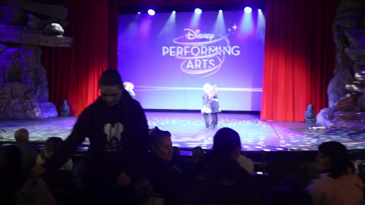 BDA Live Performance, Videopolis Theatre, Disneyland Park, Paris, St. Patrick's Day, 17 March 2024