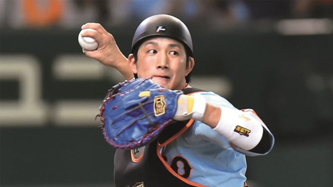 【爆肩炸裂】捕手が魅せた強烈スローイング集
