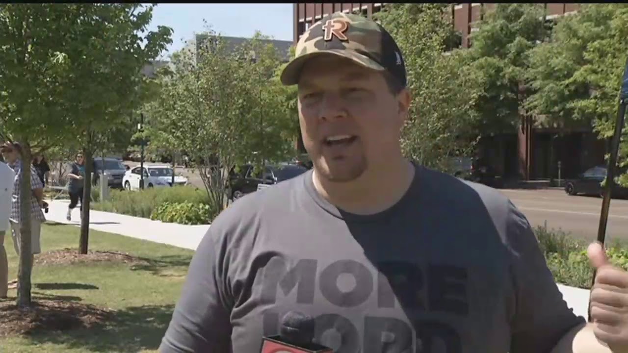 Local church packs hundreds of bags for homeless in Chattanooga