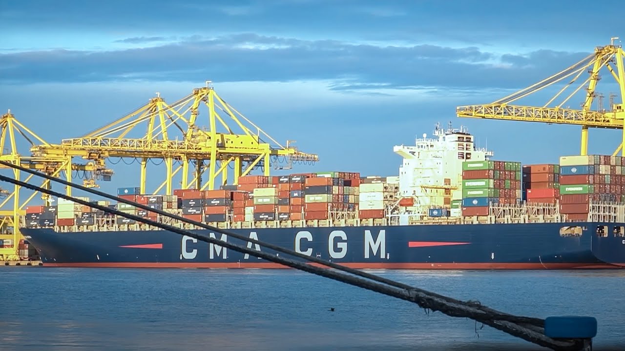 CMA-CGM presenta il Bora Med Service che include il Porto di Trieste