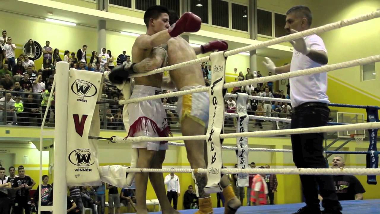 Máximo Suárez (C.D.C. David Peña) vs Alexander (Narayana Gym)