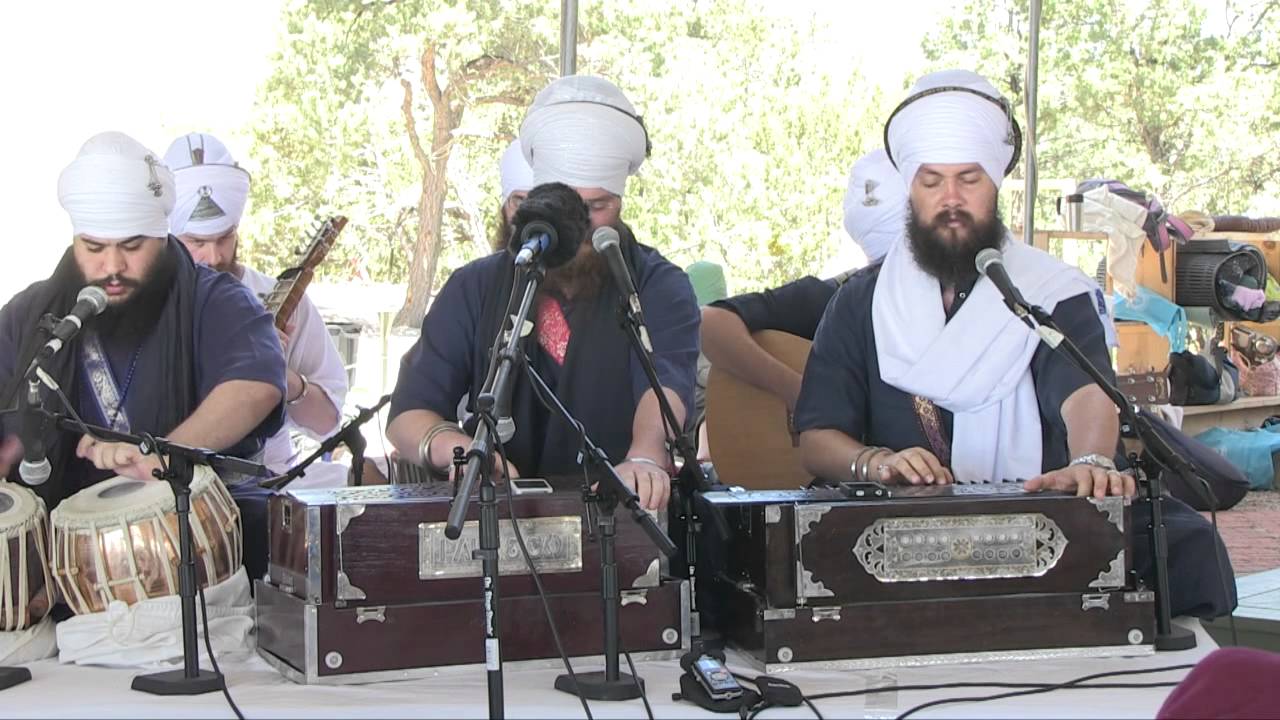 Chardikala Jatha - Summer solstice 2012 (Gurdwara) - As Kirpan Khando Karag