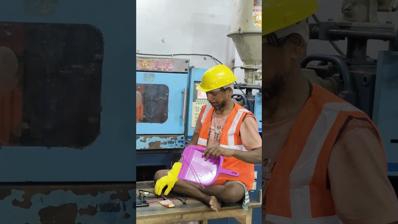 Dustpan Production by Senior Operator | 