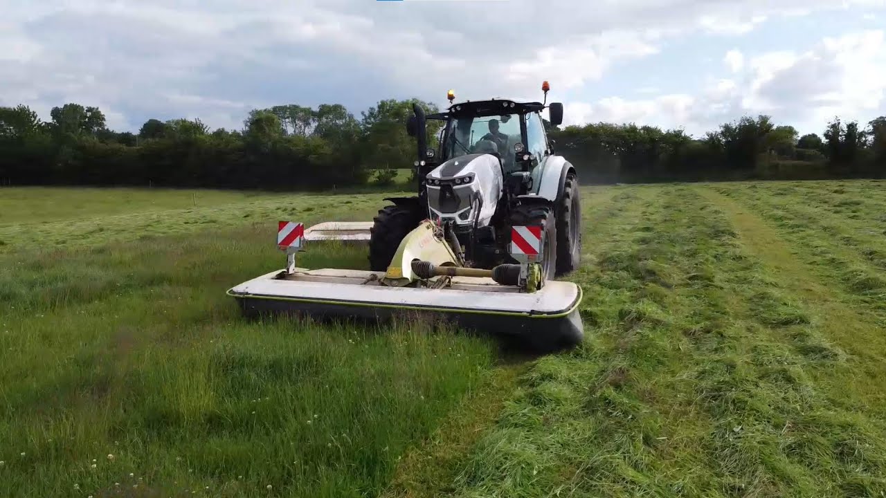 Tractor LAMBORGHINI à la Fauche 2022 / 50 ha avec 2 Ensembles !