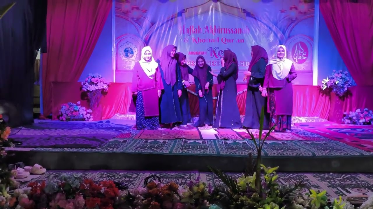 After Khotmil quran angkatan-3 ppt badrul hidayah. I as MC