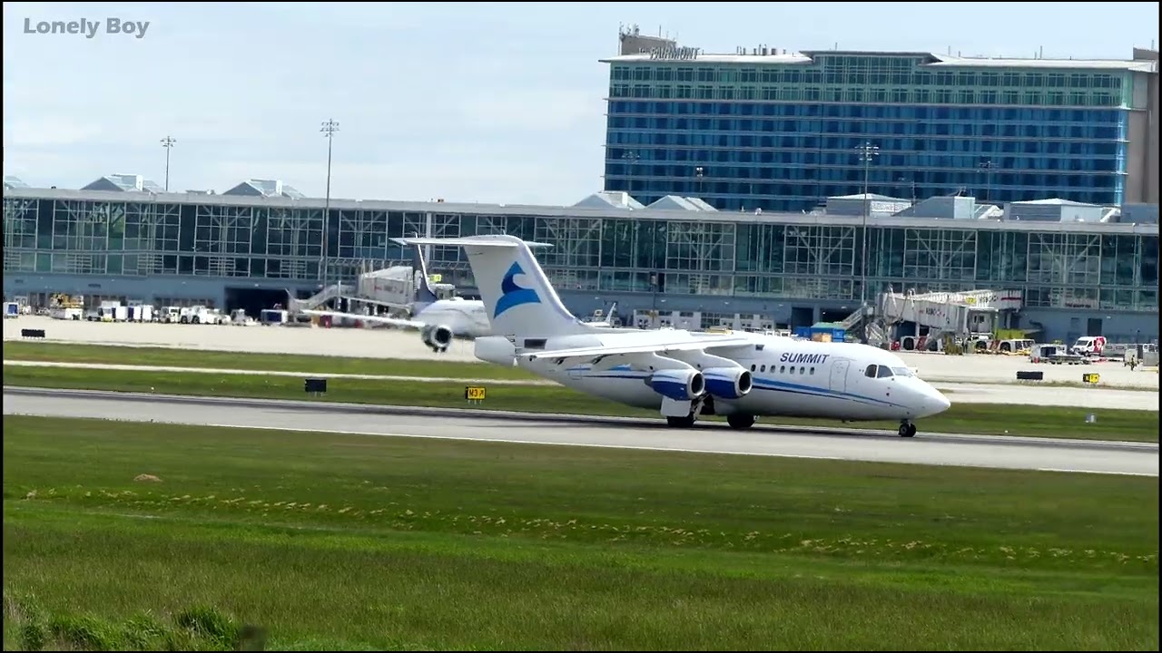 Summit Air RJ85 Landing At YVR Airport - YVR Airport 4K