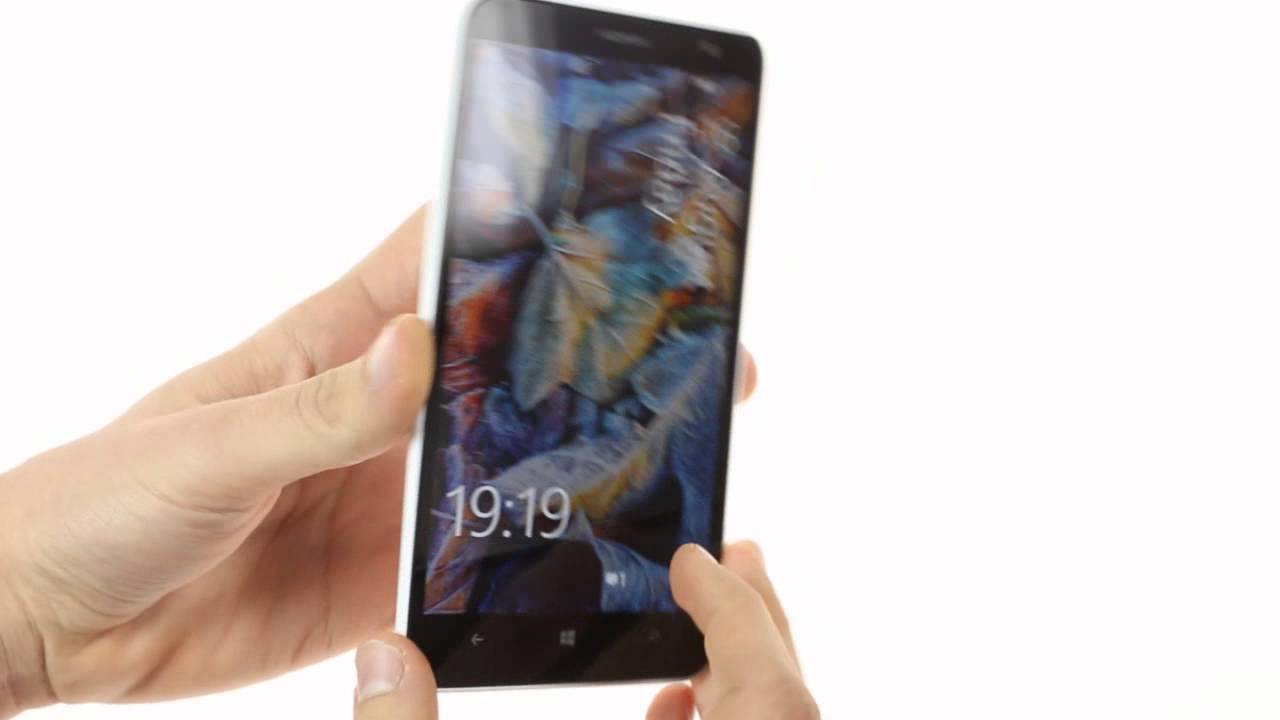 Nokia Lumia 1320: hands-on