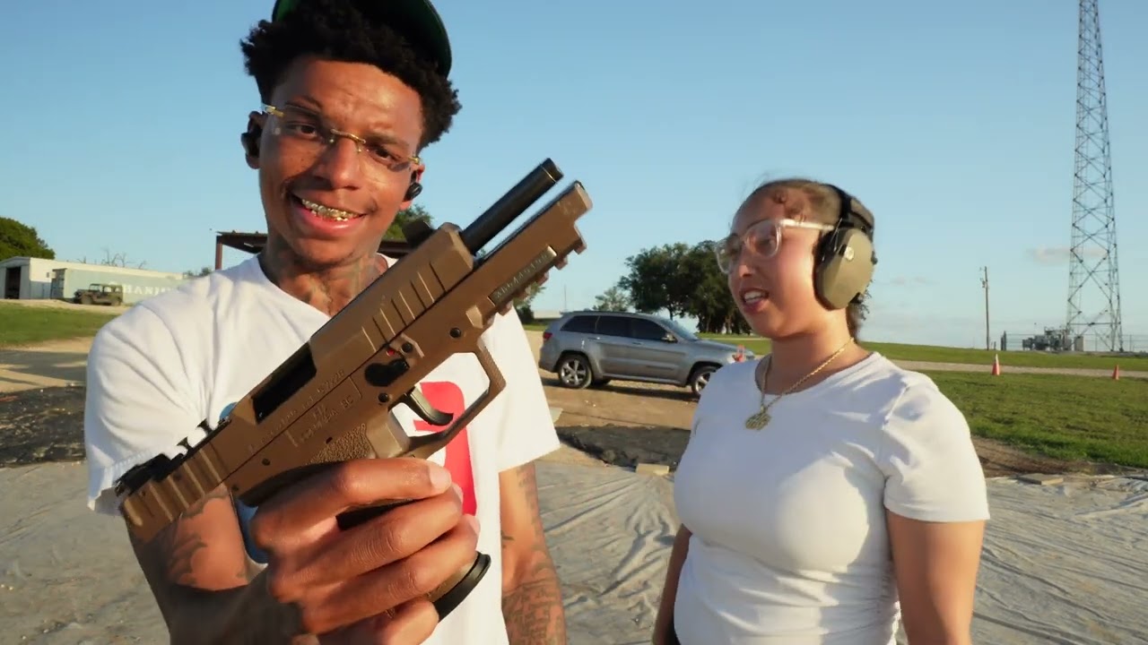 ОНА выбрала PSA DAGGER вместо FN 5.7