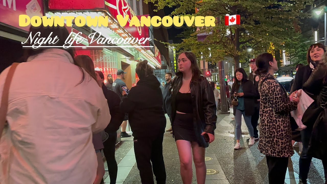 Night life.Night walk in downtown Vancouver 🇨🇦. Relaxing night. Travel by train BC ,October 2024