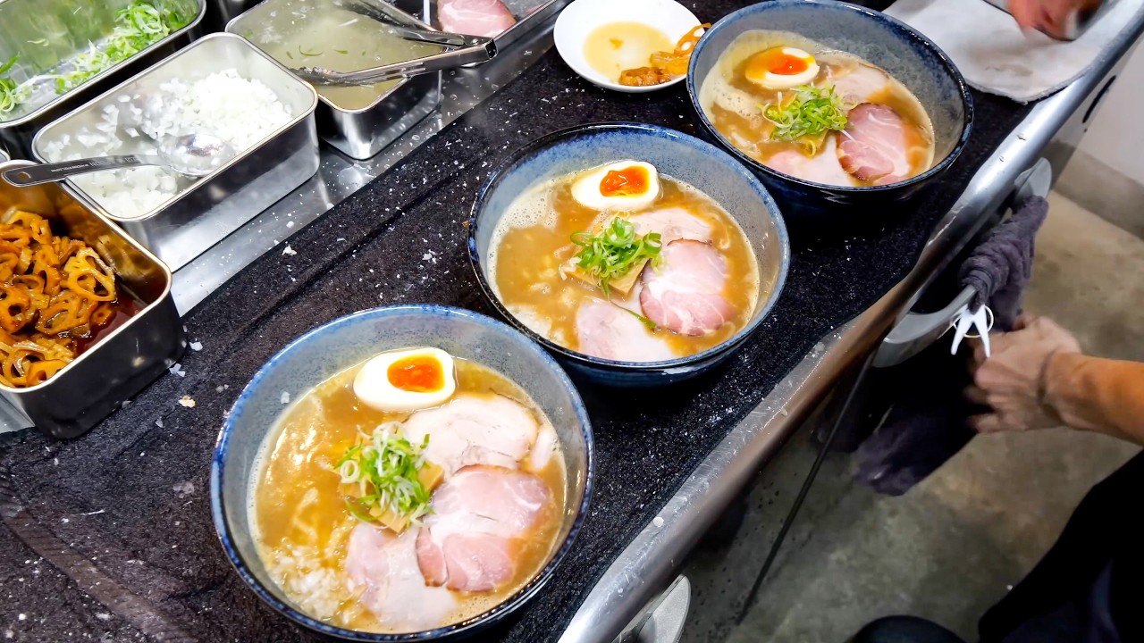 The Most Satisfying Bowl of Tonkotsu Ramen! A Legendary Chef Reveals His Secrets