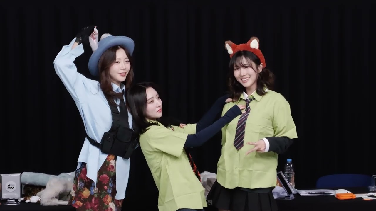 260103 Dreamcatcher UAU 드림캐쳐 유아유 - Fansign Cut (Jiu Focus 지유 포커스) @ Soundwave