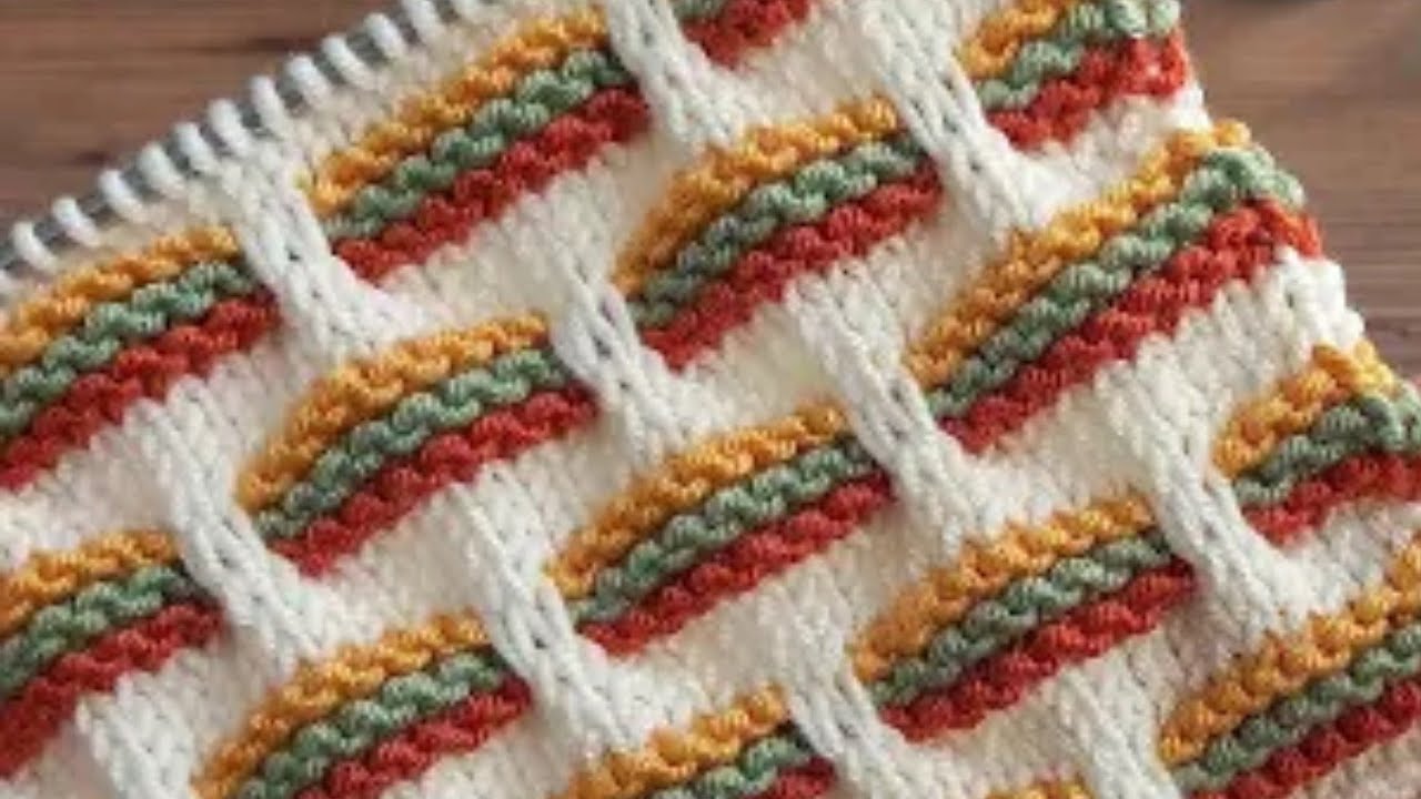 2 रंग का शानदार स्वेटर डिजाइन/Two Colour Sweater Design/Double Colour knitting/Do Rang ka design