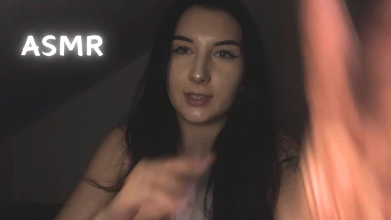 ASMR| FAST AND AGRESSIVE HAND MOVEMENTS WITH MOUTH SOUNDS
