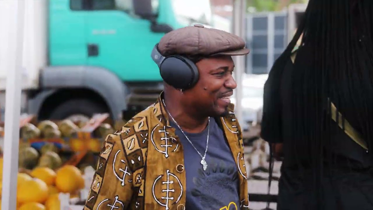 Fredy Massamba - BUYELELE (Official Music Video). Un film de Karpet Pixelz. Hangaa Music Production