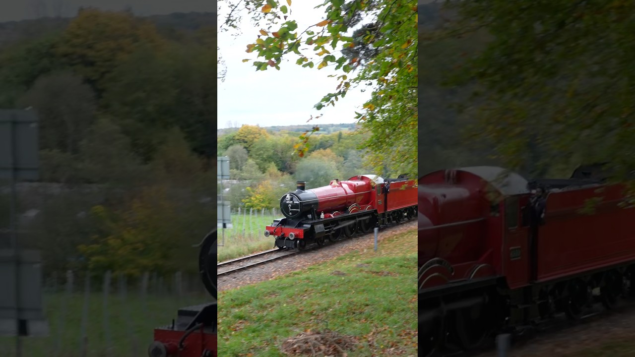 No. 6989 &lsquo;Wightwick Hall&rsquo; #hogwarts express #steamengine #steamlocomotive #steamtrain #harrypotter