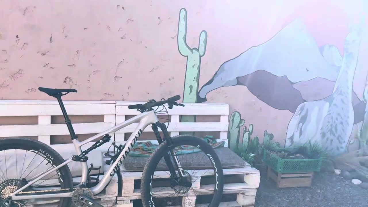 DETALHES DA SPECIALIZED EPIC 8 2026, MINHA OPINIÃO E O QUE ACHEI EM TERMOS GERAIS.