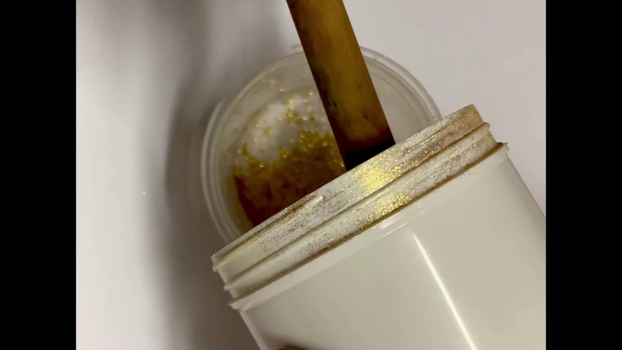 Decorazione con polvere oro MICA