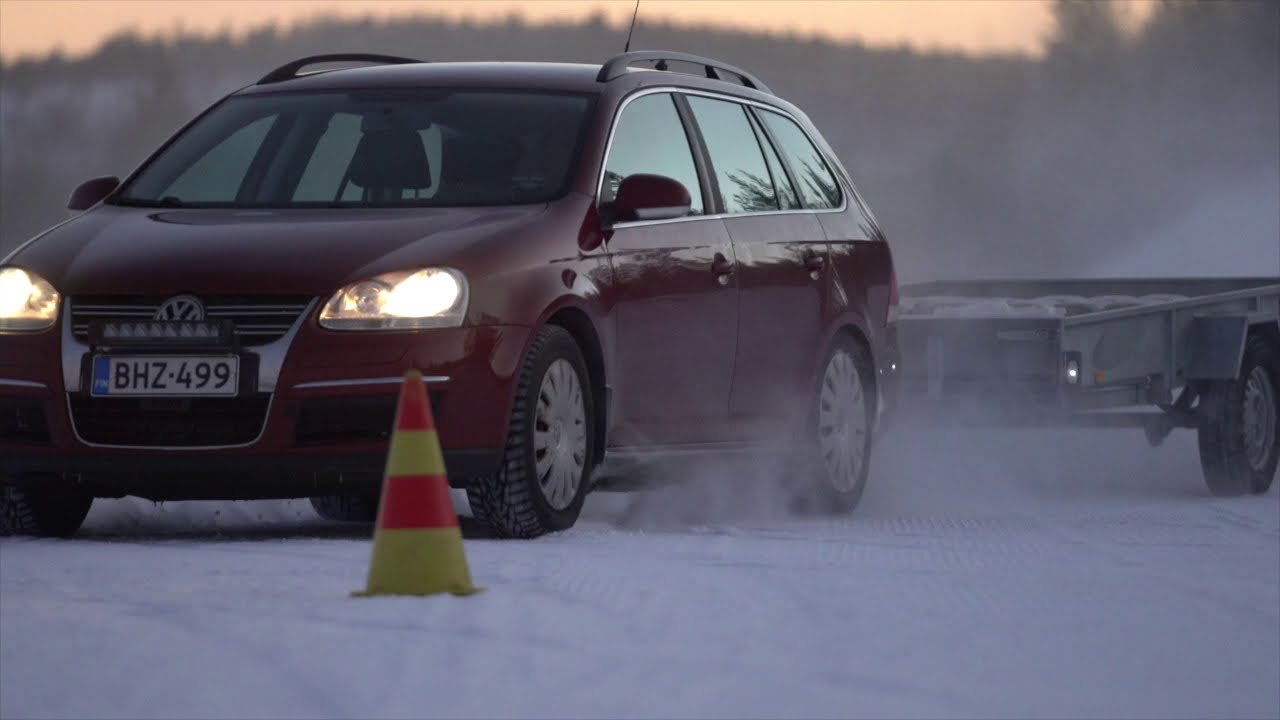 Peräkärryn rengastesti. Moottori 1/2 2020.