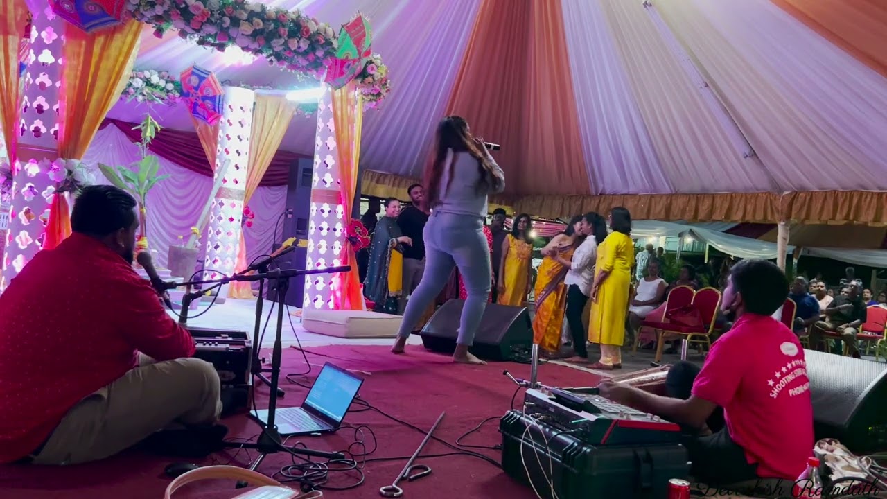 Devashish Ramdath & Reehanna Gopaul singing at a Matikhor!