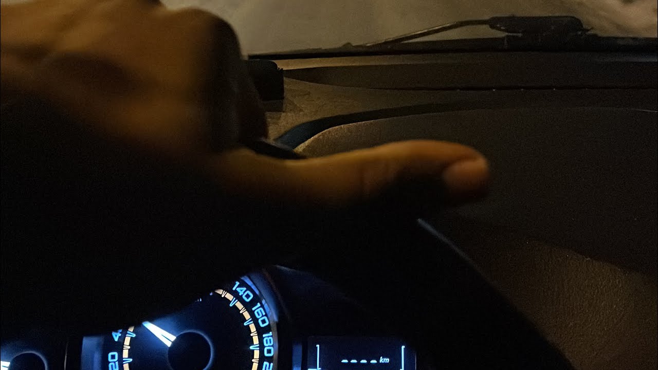 Tu veux acheter ta premi&egrave;re voiture 🚗 en Russie 🇷🇺 cette vid&eacute;o est faite pour toi 🧨
