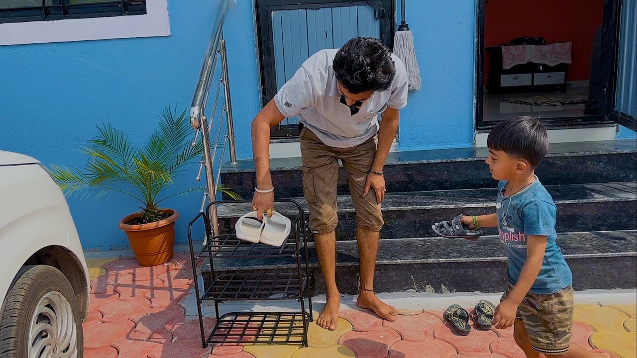चप्पल बूट स्टॅन्ड घेतले 🫢