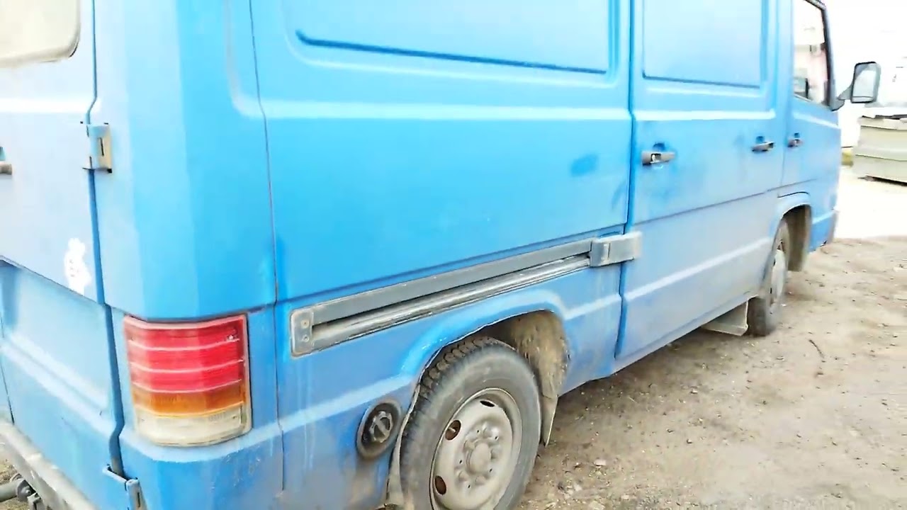 MERCEDES-BENZ MB100