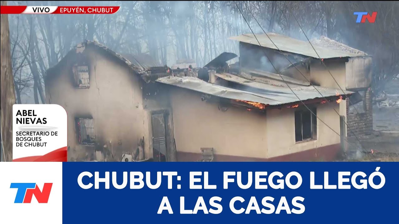 CHUBUT: EL FUEGO LLEGÓ A LAS CASAS EN EPUYÉN
