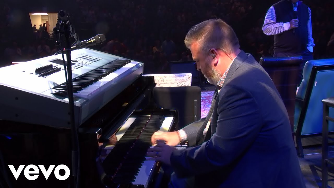Gaither - Hallelujah Chorus feat. Matthew Holt ft. Matthew Holt