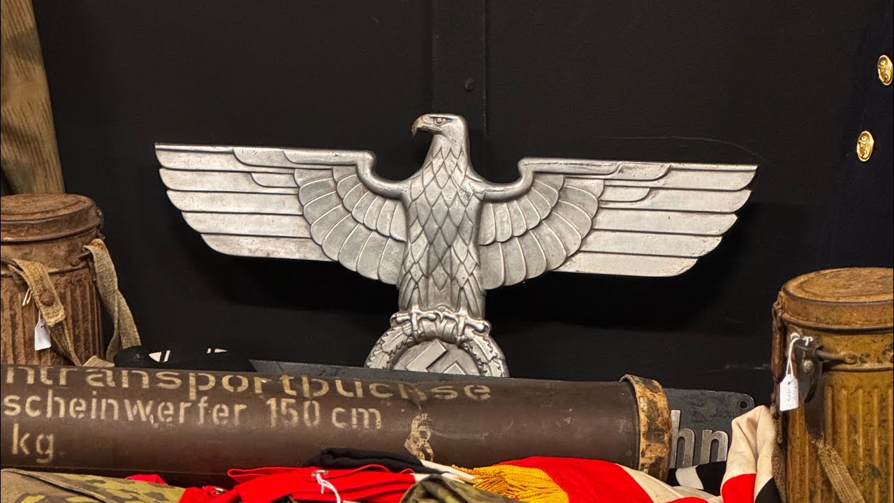 Rare WW2 Military Treasures Discovered at the Antique Show 02/26