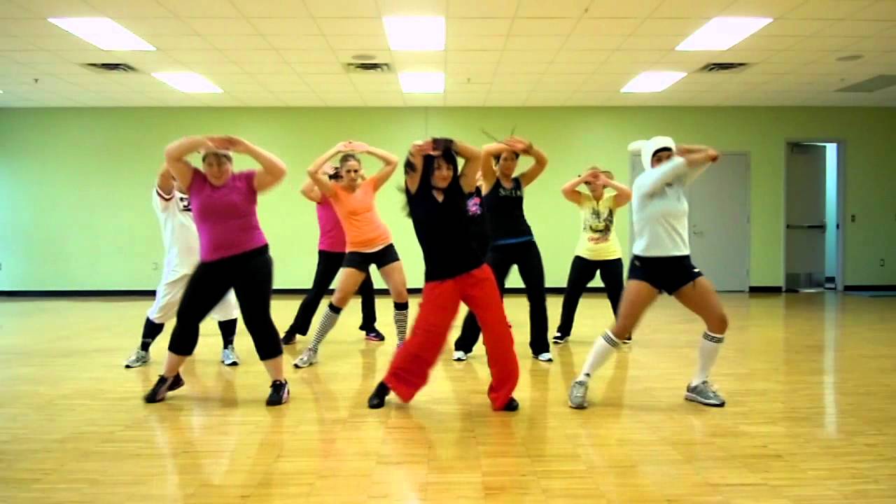 Maroon 5 Moves Like Jagger ~GRDancefitness Halloween Pre-class