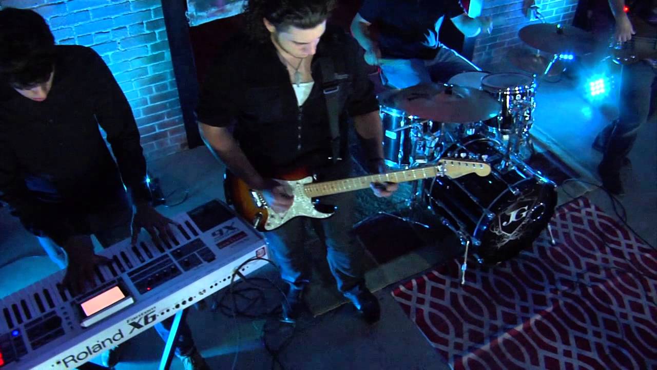 Learning to Fly - Manel Dos Dalma (HD)
