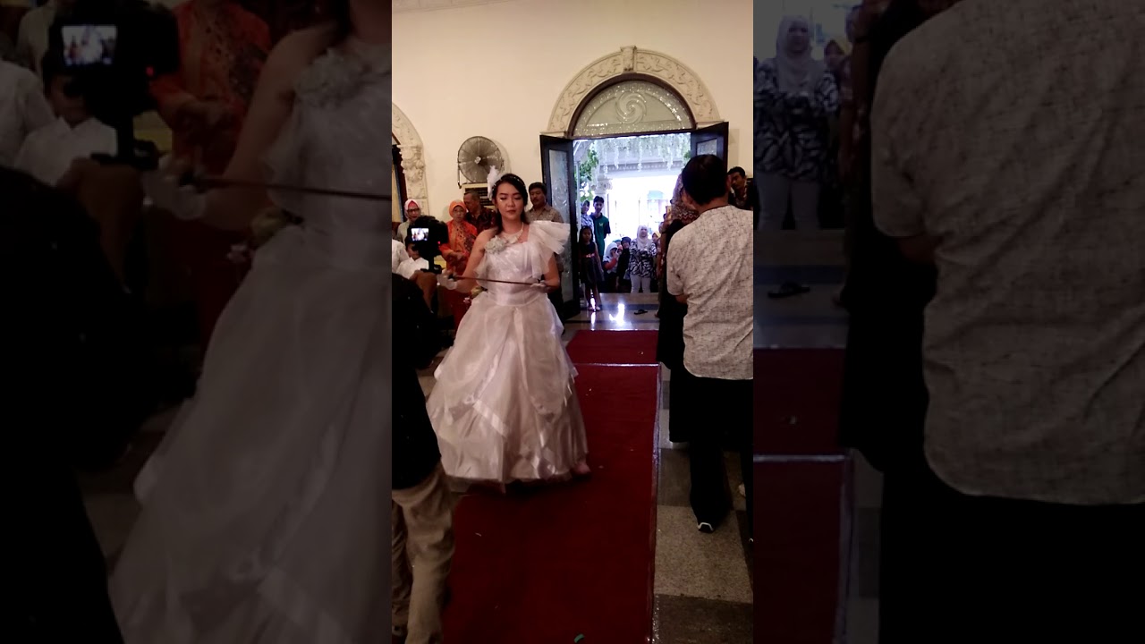Tari pedang, wedding dance by angel