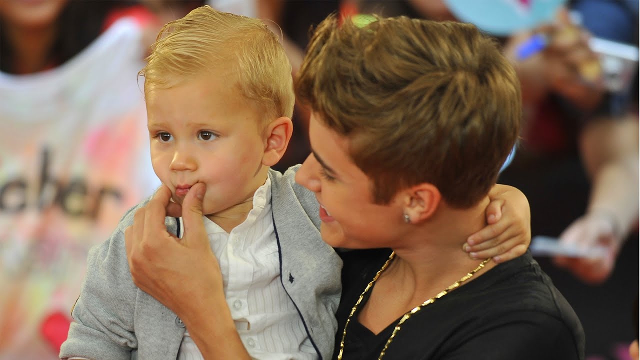 Justin Bieber y Hermanito Roban Show en MMVA