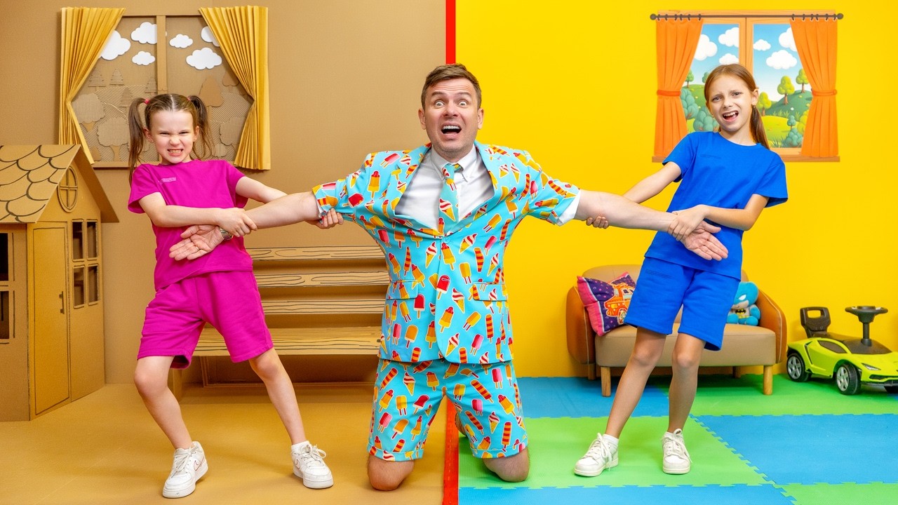 Діти Грають У Картонний Будиночок 🏠
