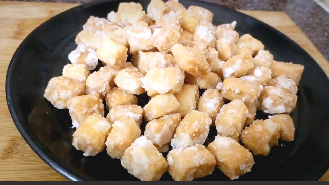 Easy Recipe With Tips And Tricks Of khasta Sugar Coated Shakkar Para / Holi Special Recipe/शक्करपारा