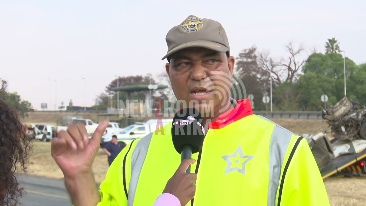 Four people killed in a crash on the N4 outside Rustenburg