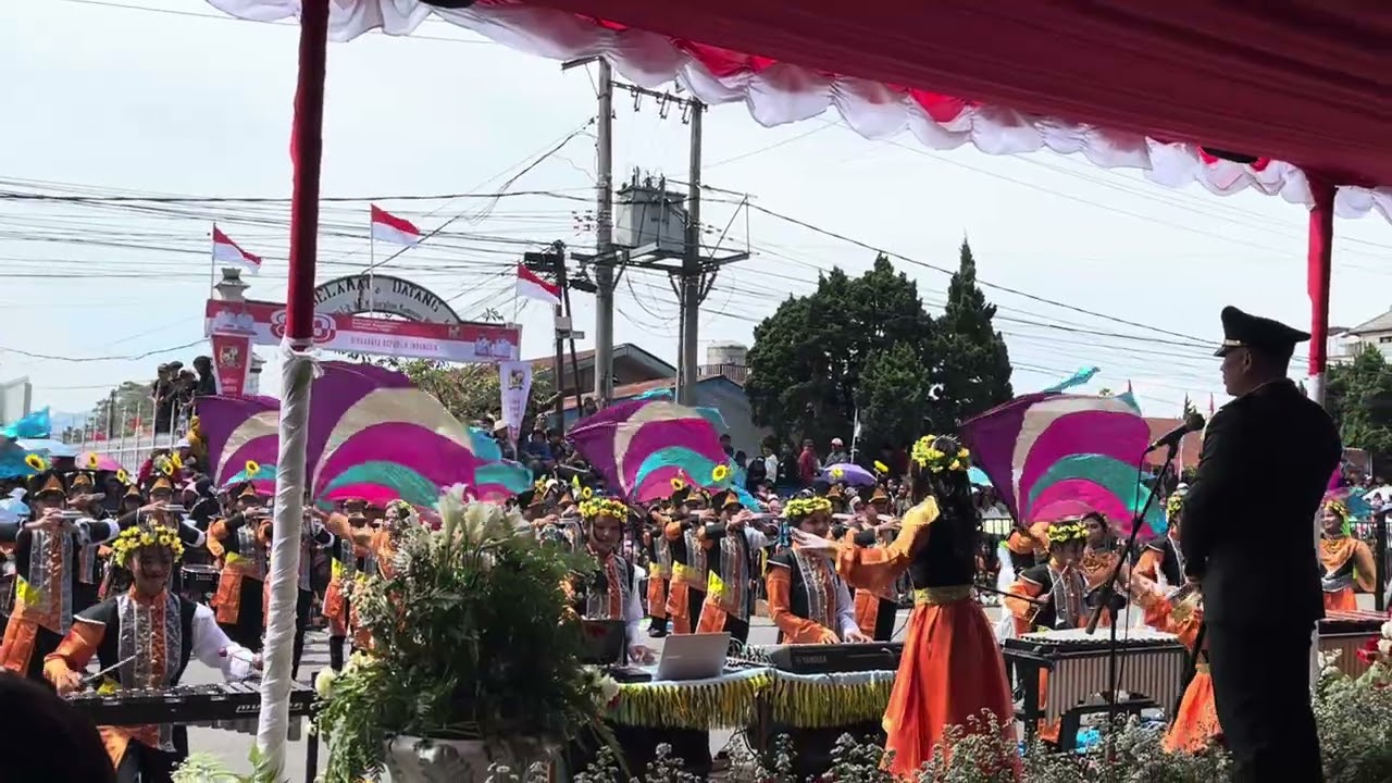 DISPLAY DRUMBAND & MARCHINGBAND SMP XAVERIUS 2 KABANJAHE 2025 - GALA BUNGA MATAHARI 🌻 -HUT RI 80