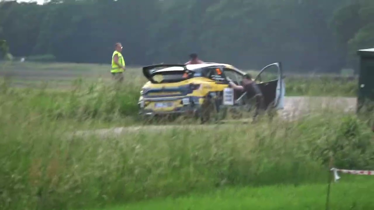 61e ELE Rally 2026 KP3 Lierop crash 23 Renault Clio Rally3 C2070