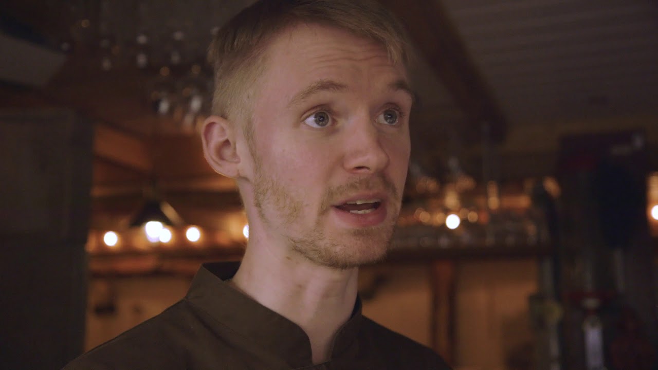 A glimpse from Lovund