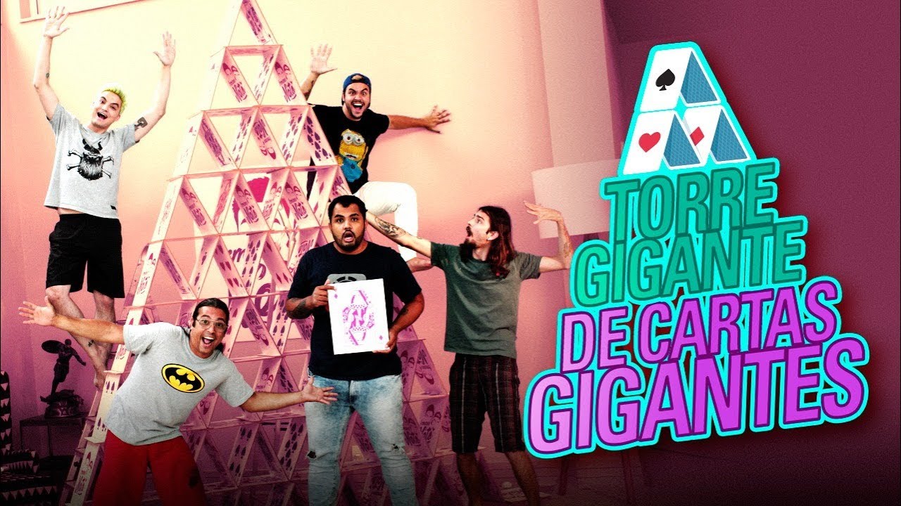A MAIOR TORRE DE CARTAS DE TODO MUNDO (COM CARTAS GIGANTES)