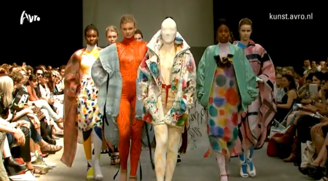 FASHION FOREVER - ArtEZ modeshows tijdens Mode Bi&euml;nnale (M&ordm;BA 13) Arnhem