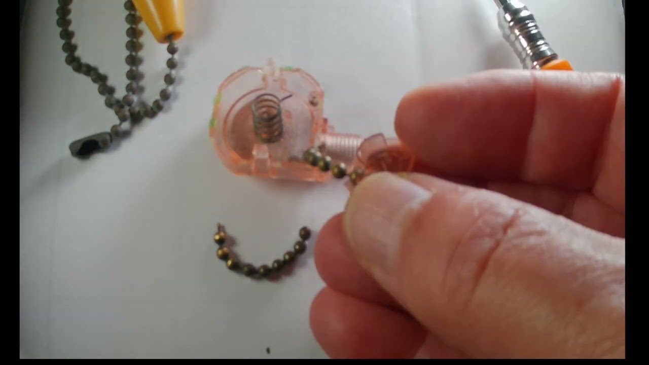 Arreglo de cadena de abanico de techo (se rompió)