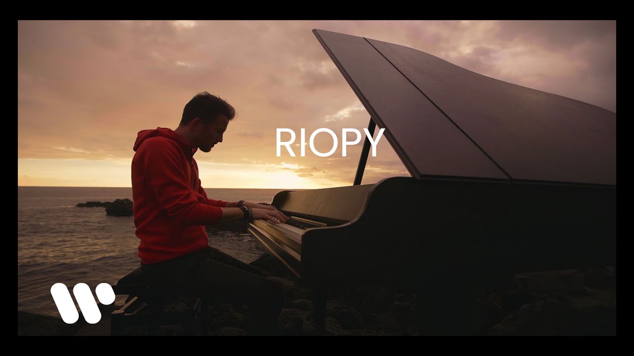 RIOPY - Sweet Dream [Official Music Video]