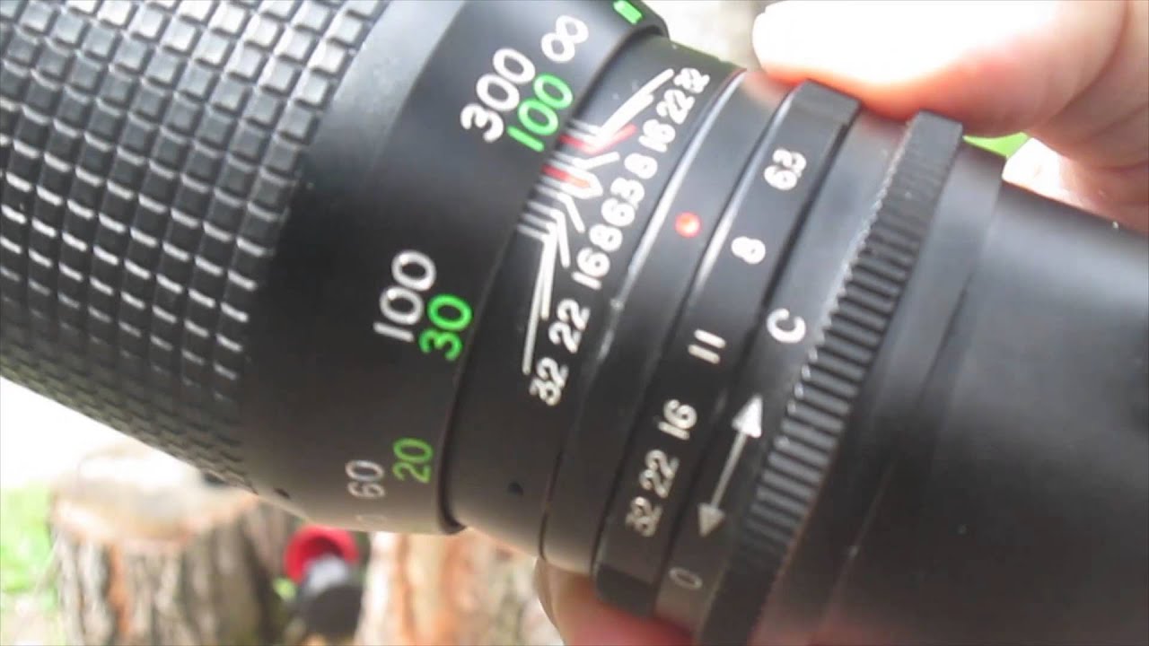 The The Spiratone 400mm Preset Telephoto Lens 400mm Preset Telephoto Lens