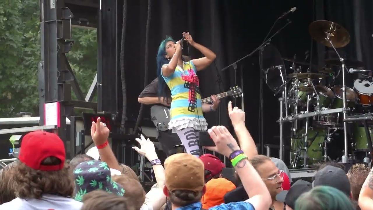 Ecca Vandal @ Shaky Knees 09-20-2025