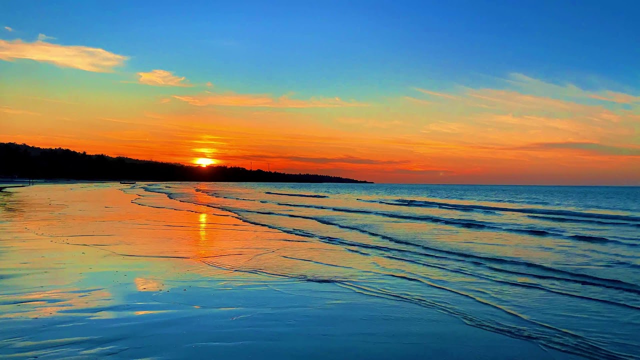 Whispering Sea ASMR 4K | Relaxing Ocean Waves for Deep Sleep, Meditation & Focus