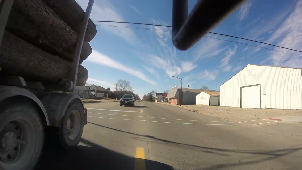 UPTOWN TRAFFIC IN S.IA  *WEDNESDAY. 2-11-26. PART 2 OF 3