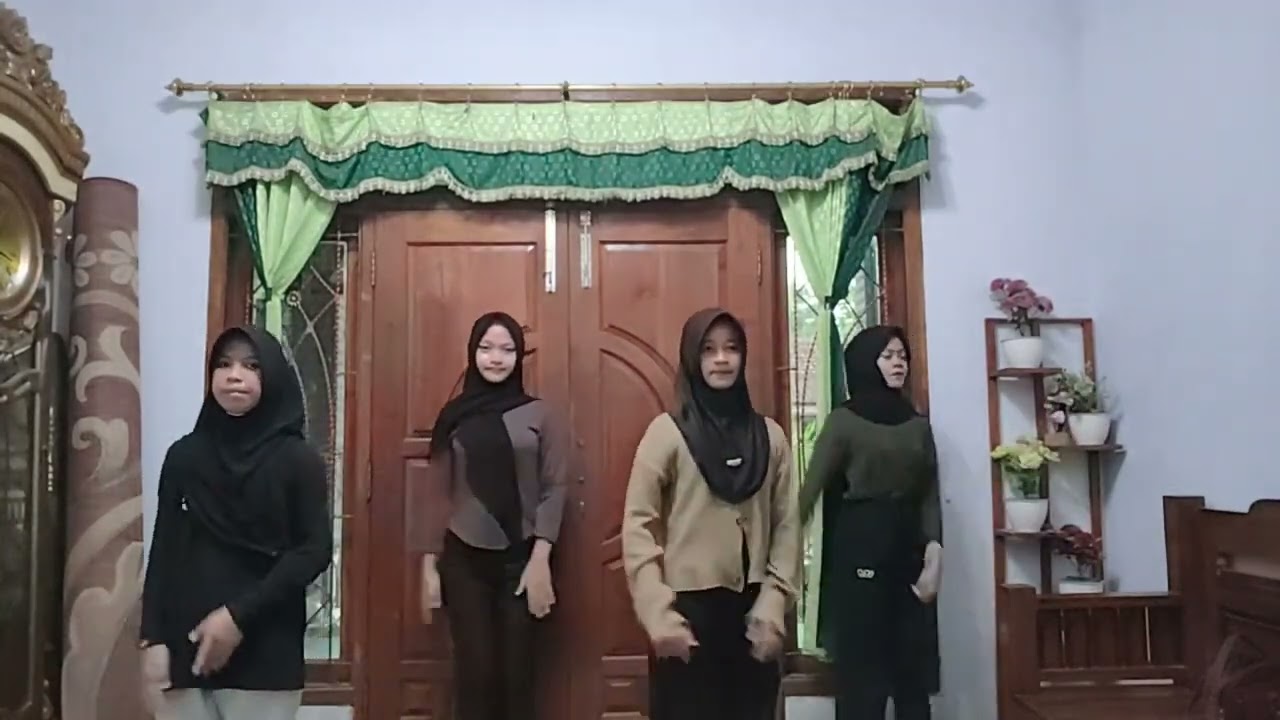 PELESTARIAN BUDAYA DAERAH (TARI TRADISIONAL) (PENDIDIKAN PANCASILA) KELAS 8F 