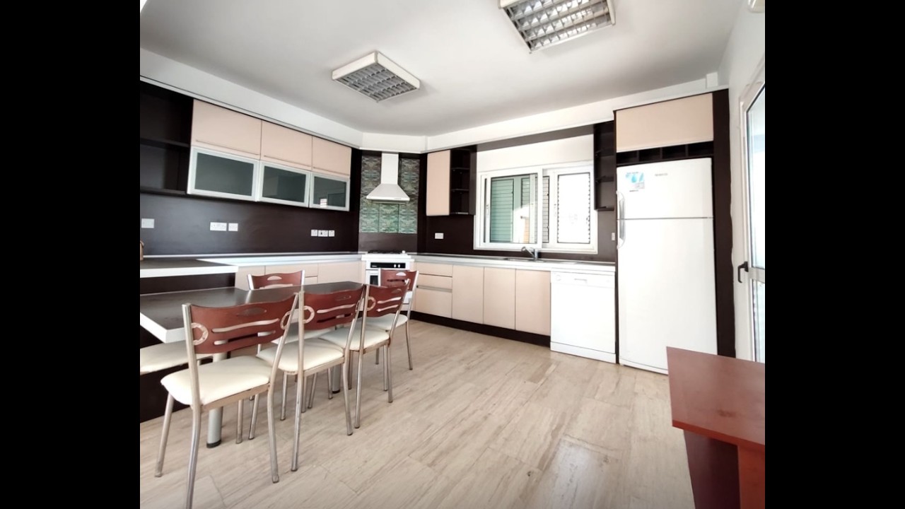 Girne Ozanköy, Kiralık Eşyalı 3+1 Villa 1500STG