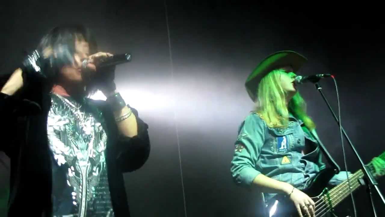 Joe Lynn Turner - The Cut Runs Deep (16-11-2011 Saint Petersburg)